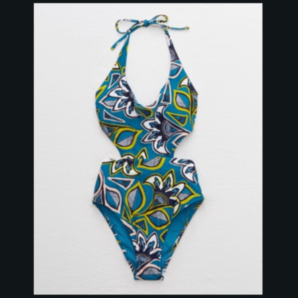 AERIE- cut out one piece swimsuit 🩱